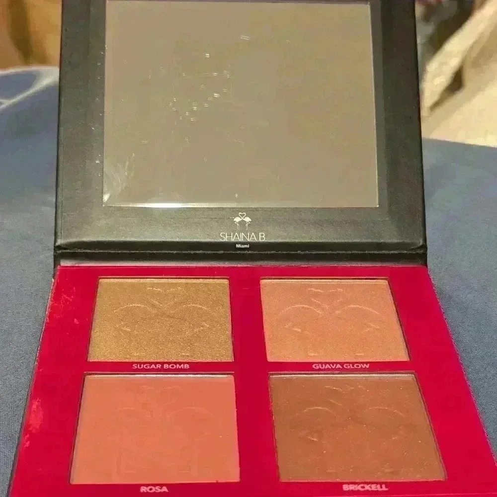 NWOT ShainaB Miami Blush & Highlighter Palette - Picture 6 of 9